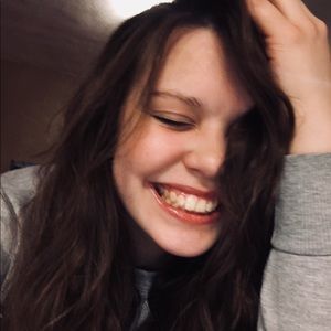 Meet your Posher, Kaylee